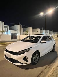 كيا K3 • ٢٠٢٥ • ٣٧٠٠٠ كم
