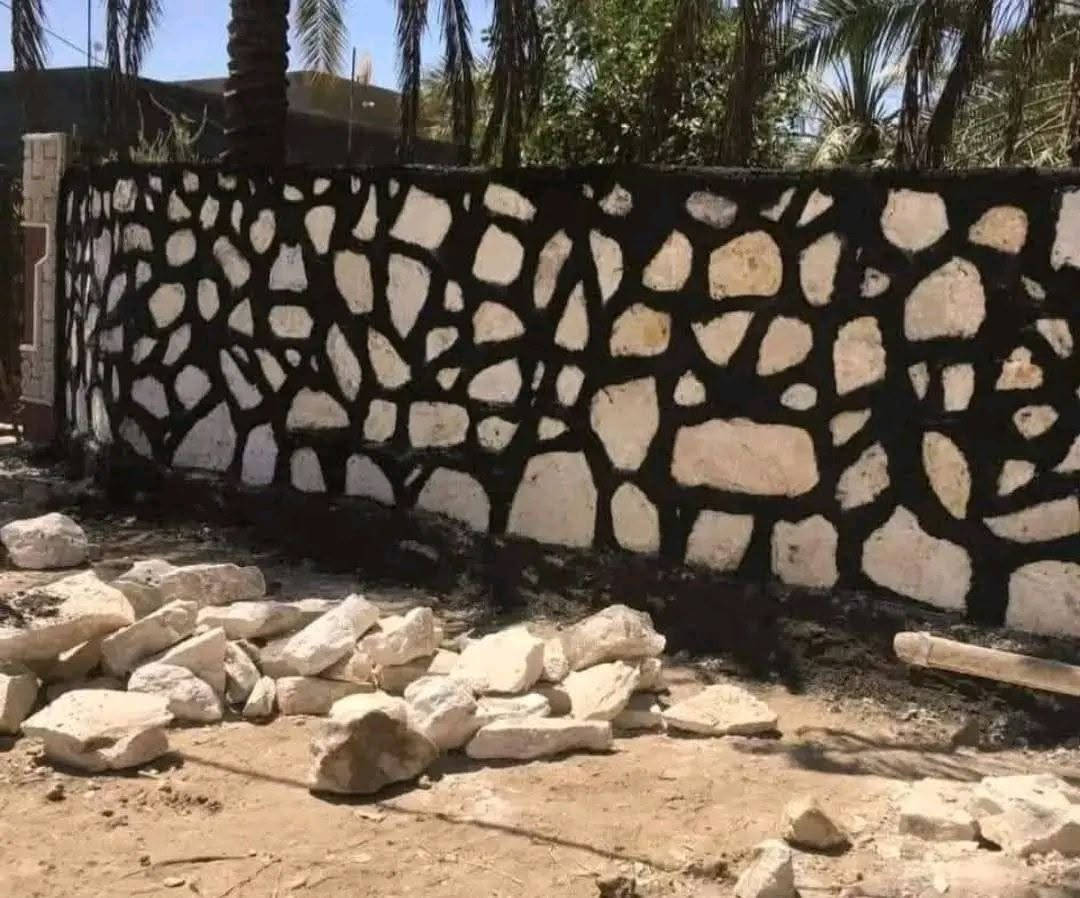 السلام عليكم بناء حجر كرسته وعمل الاستفسار الاتصال ***********
