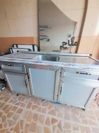 متر ونص • للبيع