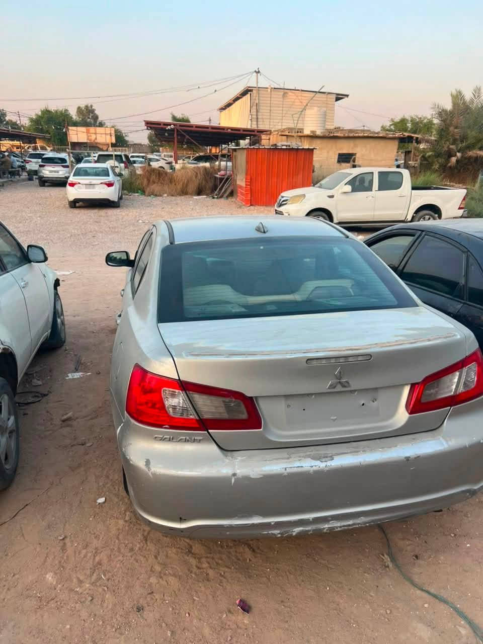 ميسي بوشي ٢٠١٠ مال مزاد وزارة داخليه كتاب مزاد بسمي اسويلك وكاله وانته ترقم معفيه كمرك ورقم شركه عامه 
بيه صبغ نص باب سايق وجاملغ بدون دواخل 
كير ومكينه وتبريد كفاله تترقم كربلاء 
سعره ب٤٩ بيه مجال 
مكان سياره كربلاء 
***********
