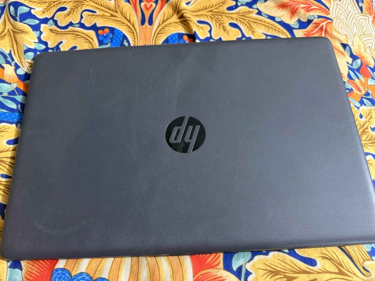 💻 HP Core i5 (الجيل الثامن) - أداء ممتاز وسريع جداً
• المعالج: Intel Core i5 (الجيل الثامن)
• الرام: 8GB
• الهارد: SSD 256GB (سرعة عالية في الإقلاع والاستجابة)
• النظام: Windows 11
• الملحقات: الشاحن الأصلي
• مناسب لـ: الدراسة، الأعمال المكتبية، برامج التصميم والهندسة، والتصفح السريع
💰 السعر: 275 ألف دينار
🚚 التوصيل: متوفر توصيل داخل بغداد
📞 للطلب والتواصل (واتساب / اتصال):
*********** بغداد, العراق
