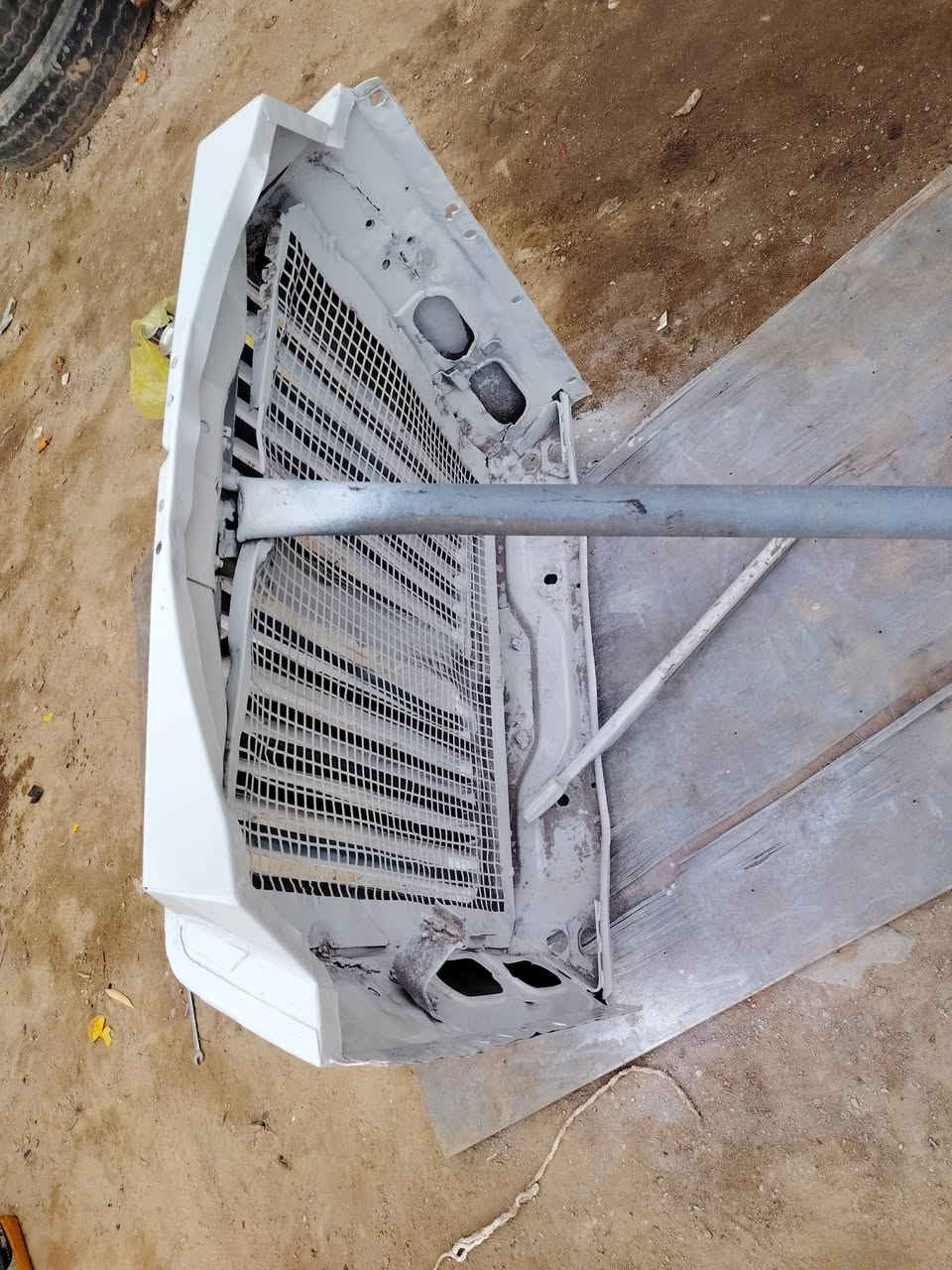 عطر سكانيا111 لبيع نضيف
مع قراض سكانيا 111 لبيع مكلف بنشر 
الاستفسار ***********
