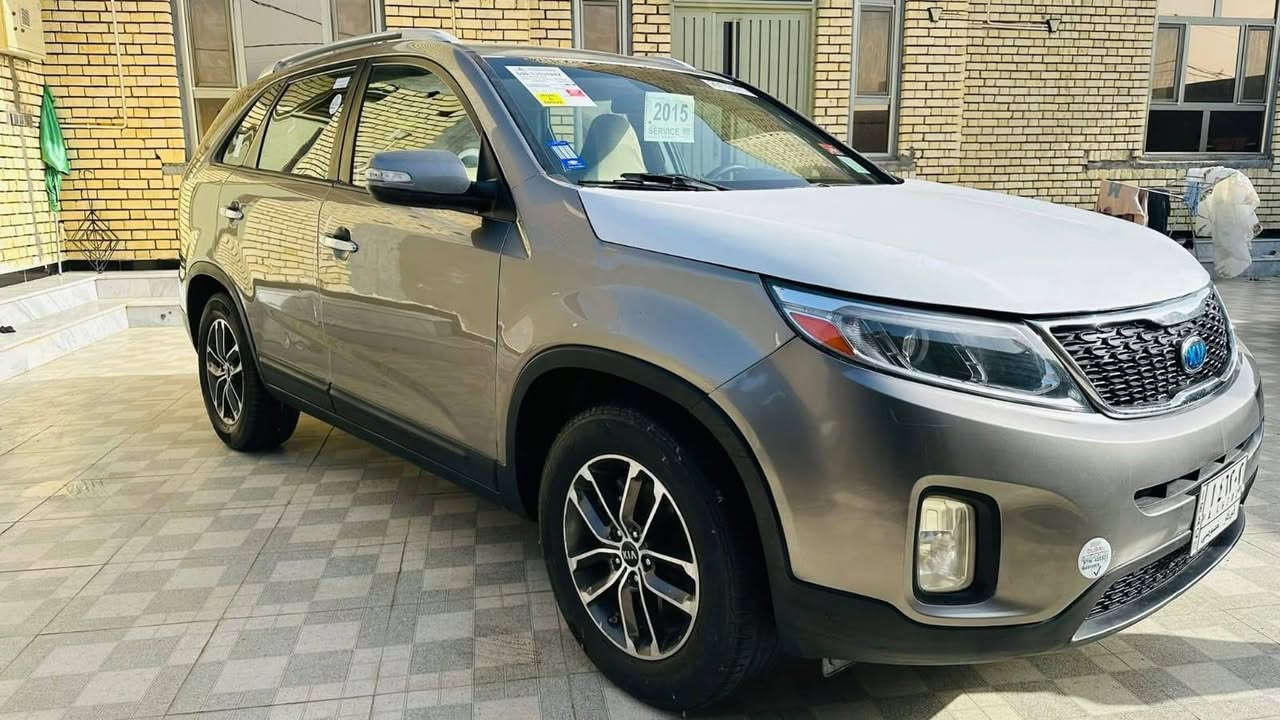 السلام عليكم سورنتو موديل 15وارد أمريكي حادثه بنيد فقط و بيه باب صبغ والباقي كفاله كير مكينه حداديه تبريد جاهزه رقم ذي قار للبيع وترهم مراوس ***********
