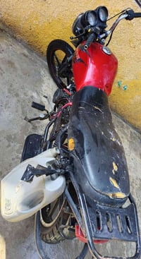 دراجة داي وان للبيع كاملة أوراقها ل استفسار الرقم(07703435650)