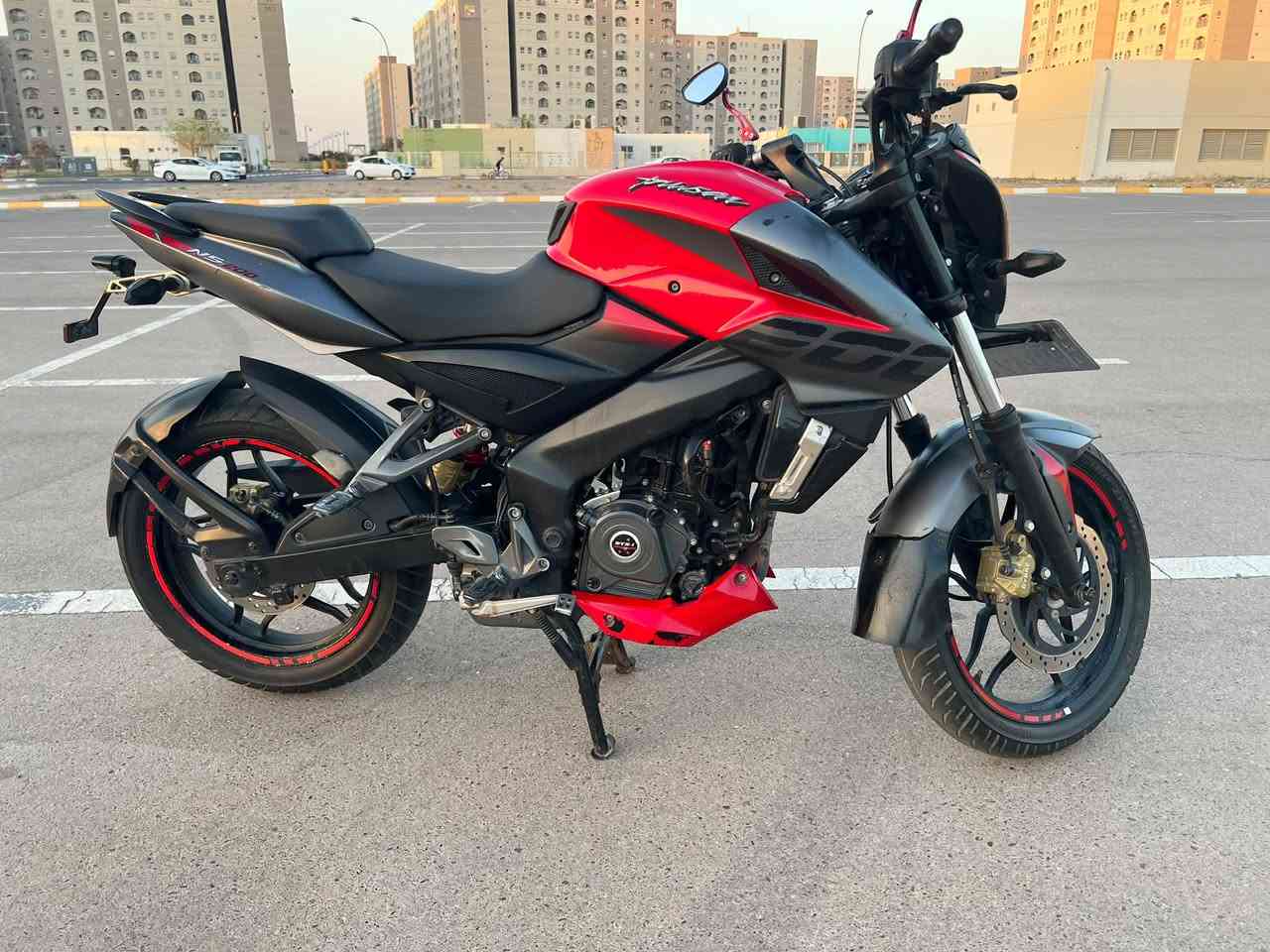 بولسر NS200 • ABS • 6 نمر