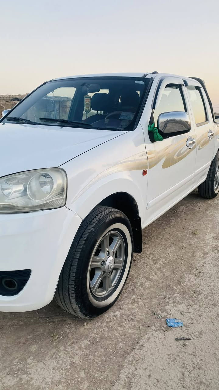 كريت وول • ٢٠١٣ • بابل الشوملي