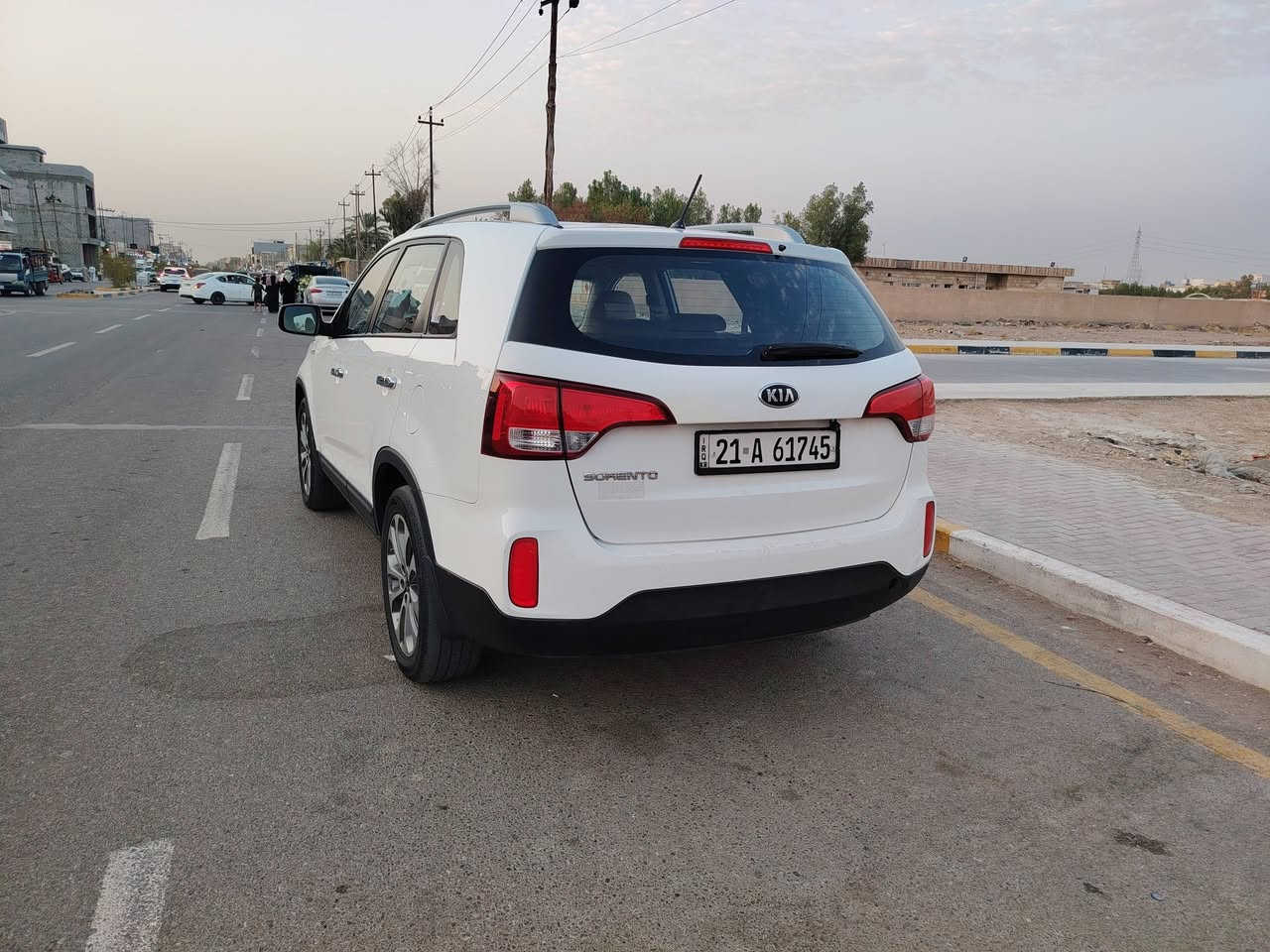 سورنتو موديل ١٤ خليجي أربعة سلندر كير مكينة مكفولات تبريد ثلج صدر أمامي خلفي جديد هزة ورقم وسنوية جدد تحويل مباشر بيه نص باب الخلفي صبغ بدون دواخل مراوس فقط حسب القناعة مكاني ديالى بعقوبة التحرير للاستفسار ***********///***********
