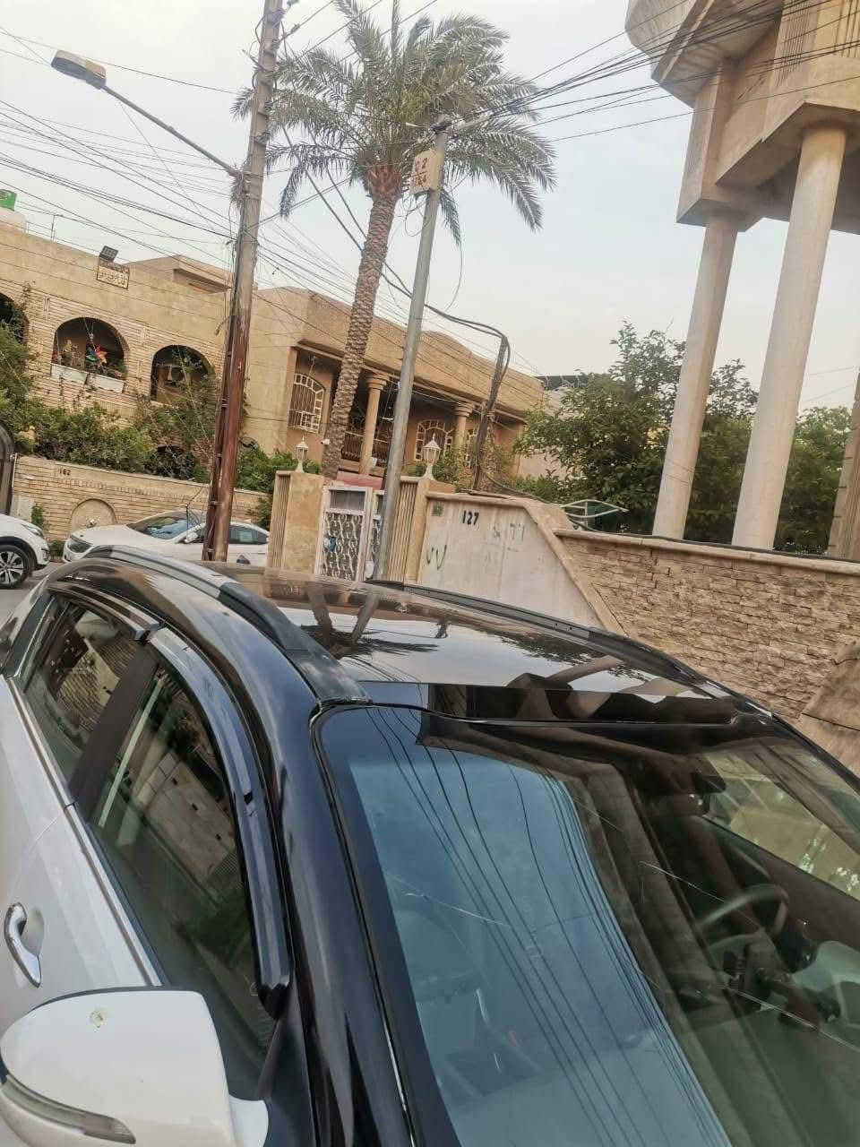 السلام عليكم
سبورتج 2011
 خليجي  بيع 
رقم شمالي الجديده
 تريد تحويل تريد وكاله متوفر
السياره فول مواصفات عده البصمه
١.بنوراما
٢.حساسات خلفيه
٣.شاشه كامره خلفيه
٤.دشبول ابيانوا
٥.مكينه 2000دوش الاقتصادي
٦.منظومه زنون جديده
٧.مري شفط 
وبقيه المواصفات السبورتج  المعروفه 
للاتصال
***********
مكان السياره بغداد
