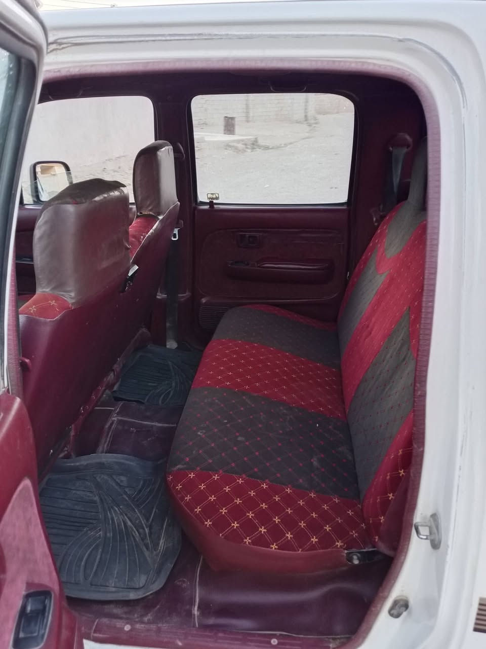 بيكم دبل قماره موديل 2002 الساير رقم نينوى دولي بسمي سنويه 2031هزه جديد طخم تاير محرك وكير شرط ضرر بوند صبغ فقط بدون دواخل السعر 125 وبيها مجال ***********

