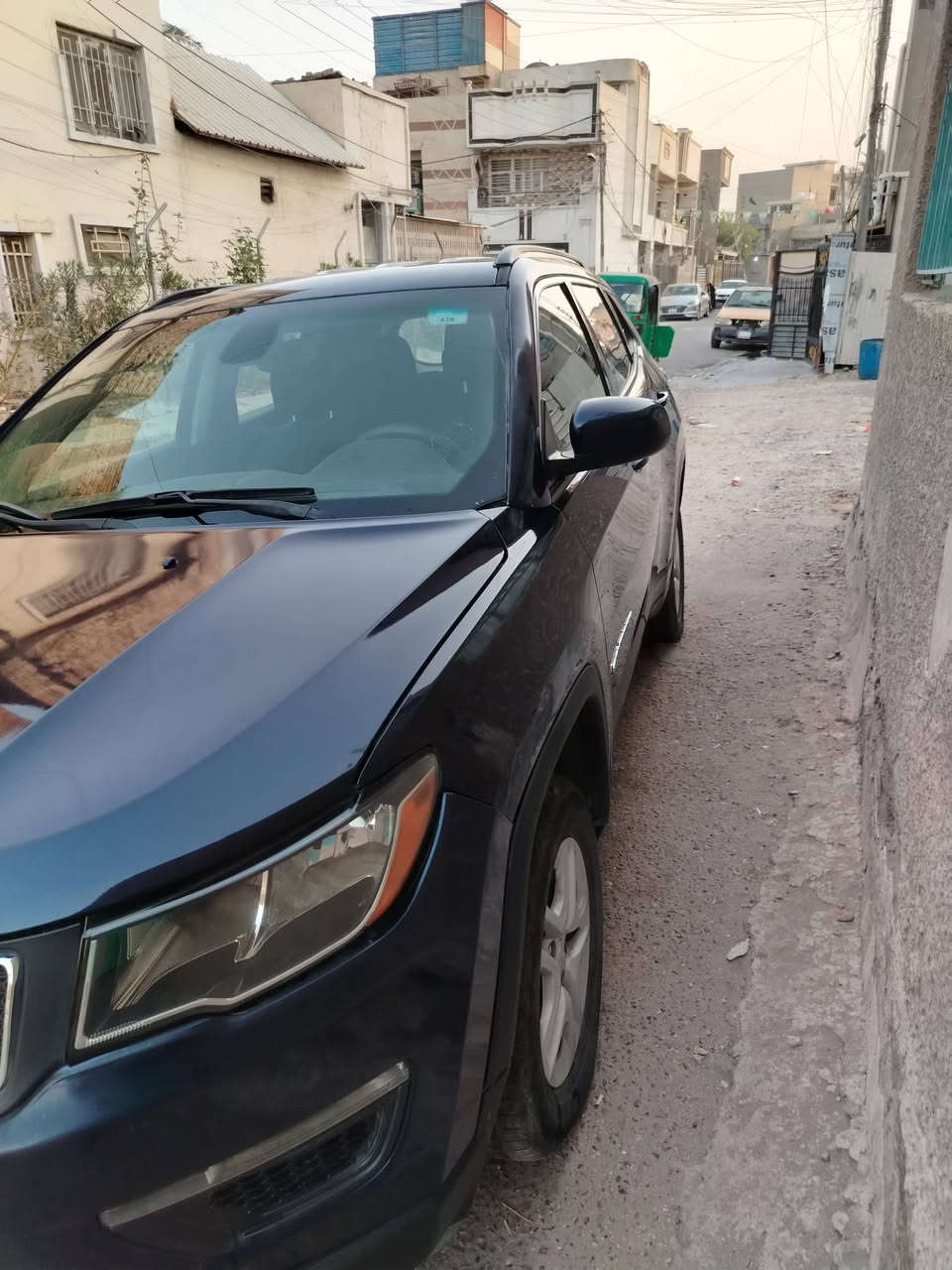 سيارة جيب كومباس سبورت فور ويل موديل 2020 ماشية ٣٢ ميل شغالة هندبريك بصمة حادثه بنيد مصبوغ السعر 120 ورقة في بغداد اتصال فقط *********** ابو ابراهيم
