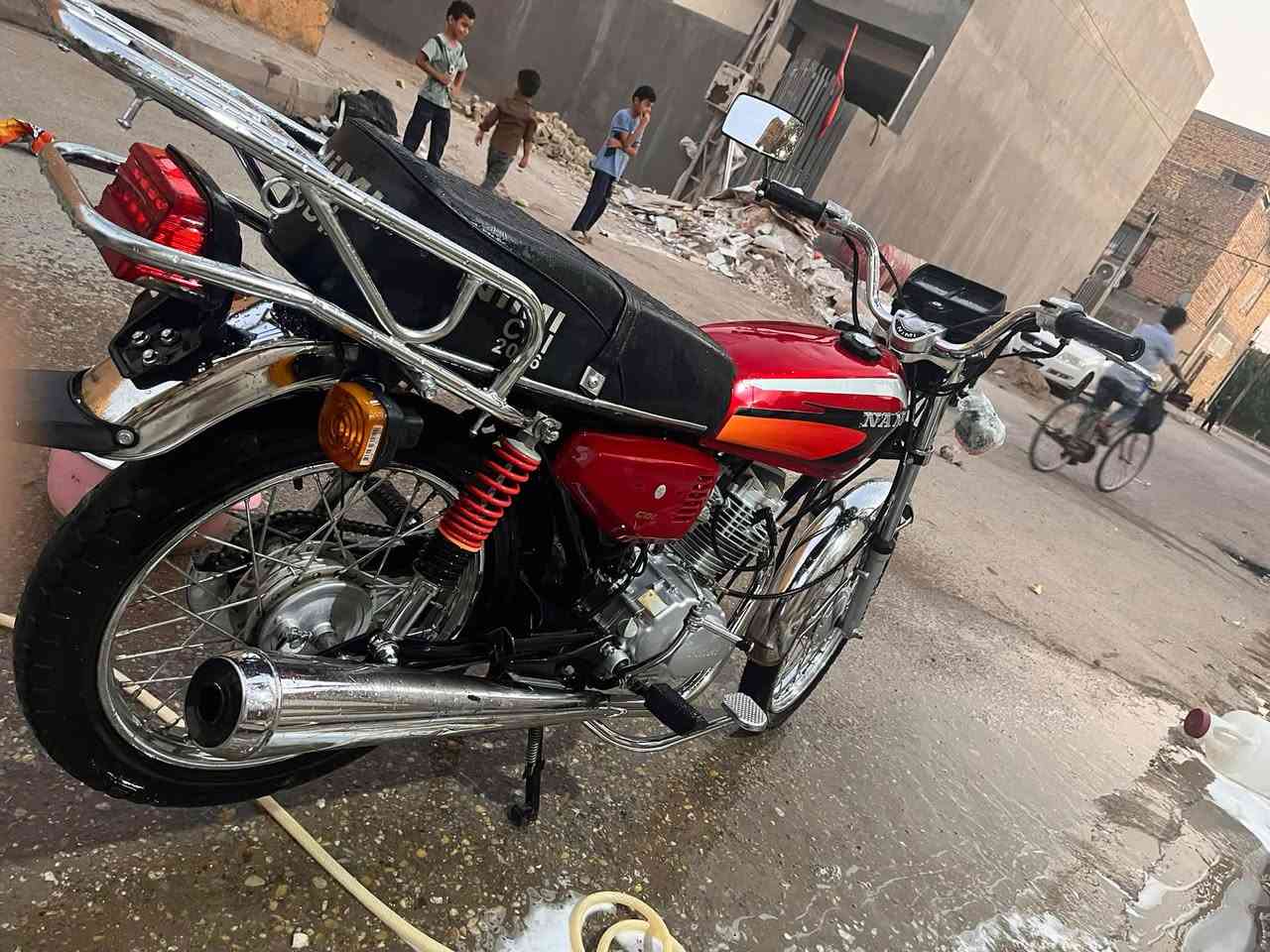 اربع كير سكنر البيع موديل 27دراجه مكفوله سعر 750 وبيه مجال وهاذ رقمي ***********
