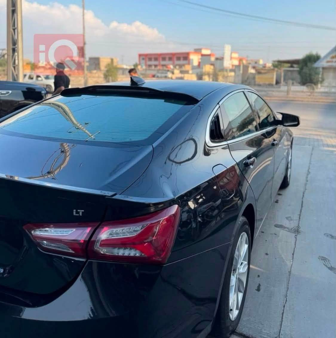 السلام عليكم
شوفرليت ماليبو 2022  اسود LT رقم كربلاء معقوقين  سنتين  وتصير حره وصور الحادث مرفقة 

المواصفات : 
بصمة تشغيل  / كرسي كهرباء / تحكم ستيرن / شاشة كبيرة / / تدفئة كشنات  / هندبريك دكمة / بلوجكتر LED  / ويل كب  / قطعتين تبريد / مانع انزلاق / بلوتوث / اواكس / USB / ماشيه /90/
سعر 105
الاستفسار ***********
