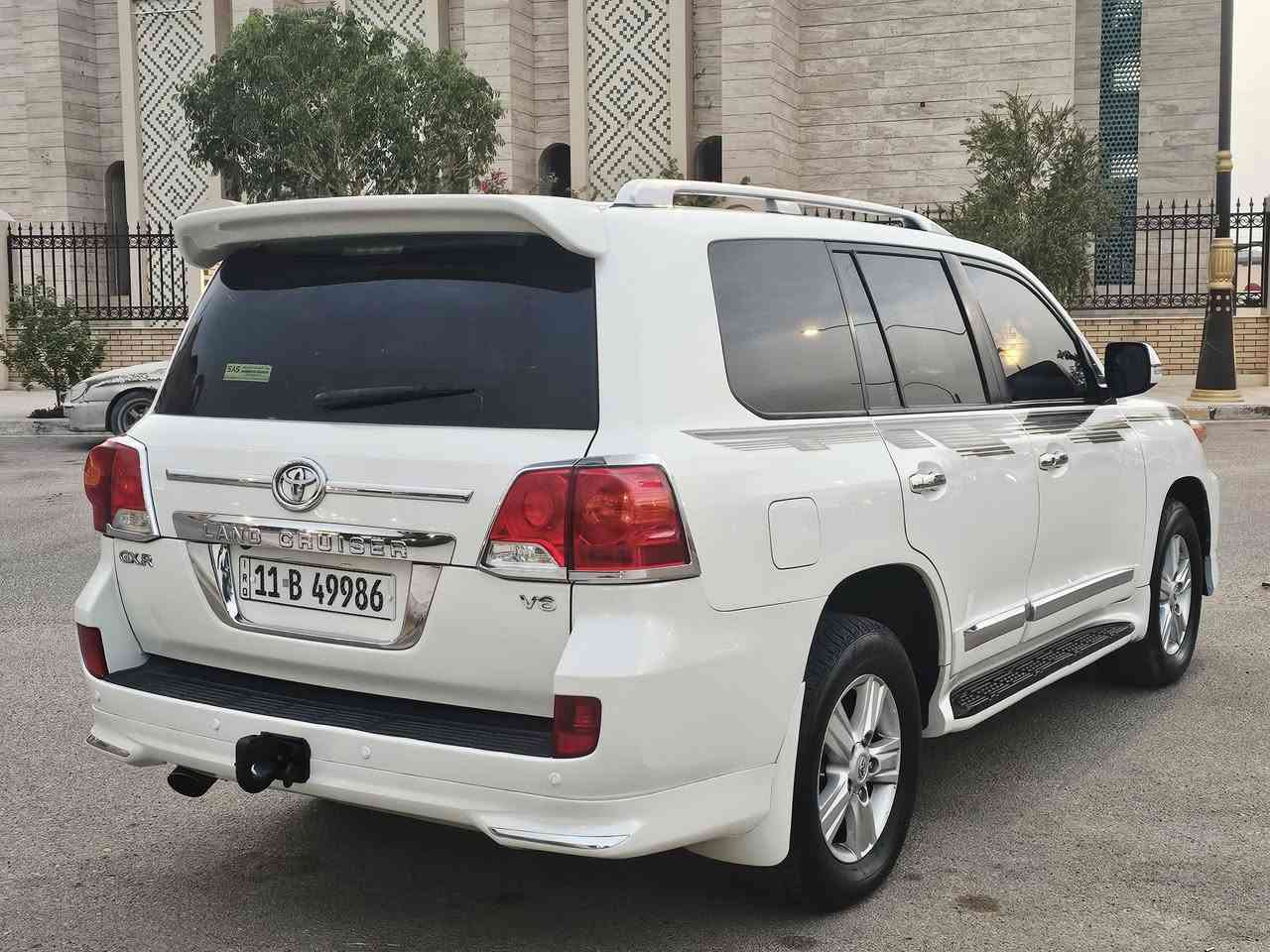 لاندكروز بريم • فوال • ٢٠١٣
