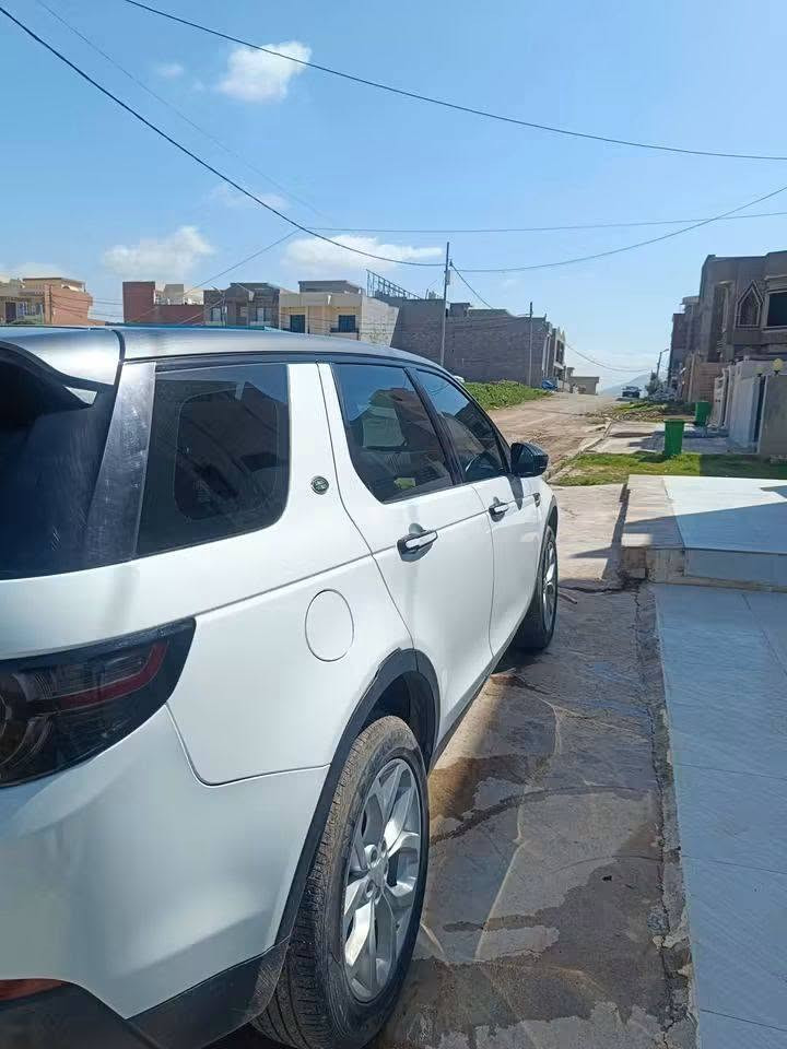 السلام عليكم رانج روفر دس كفري 2019 واد خلجي مكفولة كفالة عامة بيها صبغ بلدعامية الكدام قليل السيارة معروضة اقصاد اقصاد فول مواصفات كشنات جلد بصمة اشاير بلمري لد نهاري حساس امامي خلفي داش كام خلفي كير موس شفتات ستيرن تحكمات ستيرن بنرامة كاملة سيارة فول مواصفات السيارة بيع اقصاد للستفسار *********** مكان سيارة بغداد شعب
