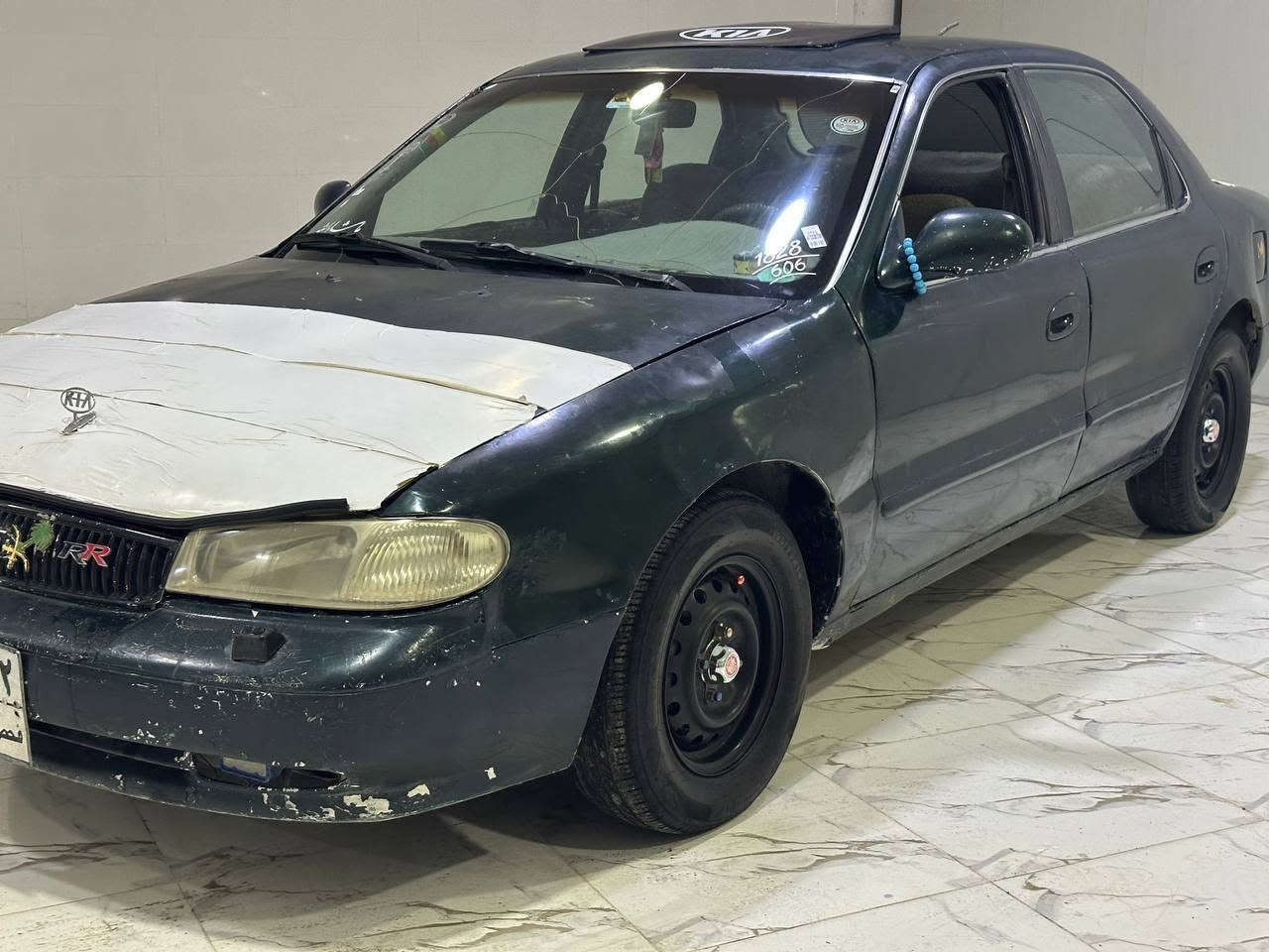 بەناوی خوای گەورە
کیای کریدۆس
1995
گێڕی عادی
مەکینەی سور
گێڕ و مەکینەی بەشەرت
ئەشیا تەبریدی پێوەیە بەس پانکەی نوقسانە
سەنەوی جنوبە
تایەی تازەیە
جام کارەبایە
بێ تەقەو ڕەقەیە
سیعری 12گەڵا
***********
*********** السليمانية, العراق
