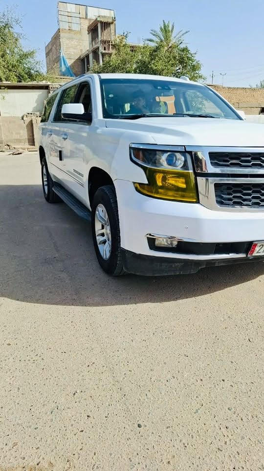 سلام عليكم عندي تاهو سوبر مان وارد خليجي 2016 خطه بغداد نهضه أربيل مكتب واصفات عادي بدون حادث بيه طخات داخل العراق 
عنوان : كربلاء *********** واتس فقط لايوجد الاتصال
