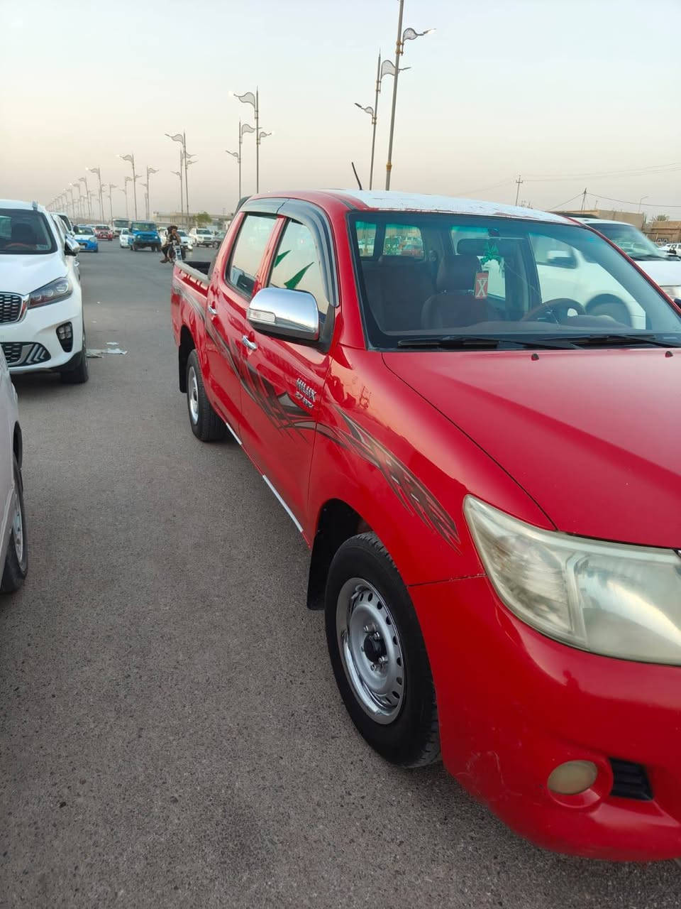 السلام عليكم تيؤته 2013 رقم اربيل بسمي شخصين سياره مكفؤله كفاله عامه من صبغ وتبديل بيها بربع الجملغ الخلفي صبغ وملاحضات باردات تبريد ثلج مكينه مكفؤله من البخار والتنقيص السعر 165بيع سريع مو سعرها هاذه صدر جديد دوشمه جديده كهربايات كلها بشرط مكان بغداد جسر ديالى القديم ***********
