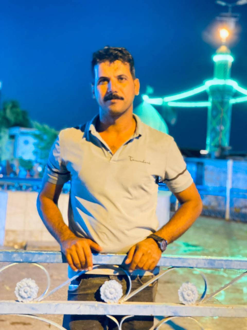تنطلق حملة حسين زفره 
يوم غدا الأربعاء 🥰
الى النجف الاشرف 🕌 
الذهاب الساعه ⏰٣:٠٠ عصراً 🌇
والعوده الساعه ٣:٠٠ فجراً 🌆
باص كوستر سياحي حديث 🚌 
مكيف هواء بارد 🥶 
للحجز والاستفسار الاتصال على الارقام  ☎️
***********☎️
***********☎️
