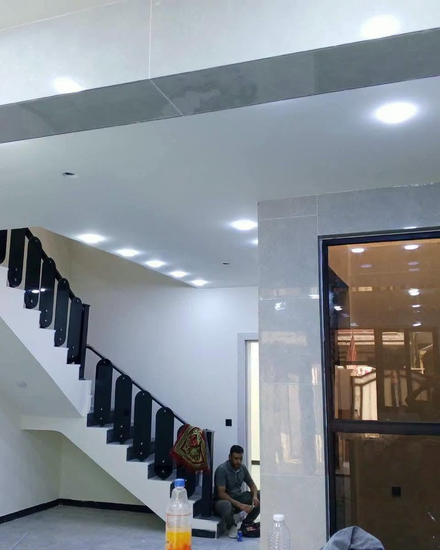 بيت 125 متر للبيع 🏠

الواجهه 6.25 متر 
النزال 20 متر 

ملك طابو صرف 

يحتوي على استقبال ومطبخ وهول داخلي و5 غرف نوم 
وصحيات عدد 3 وبيتونه وسطح 

بناء  حديث 2026 

العنوان :: حي الجهاد :: الاساتذه :: خلف الاربع شوارع 
منطقه راقيه وكامله خدمات 

السعر والاستفسار الاتصال *********** 📞📞مكتب الشهم للعقار
