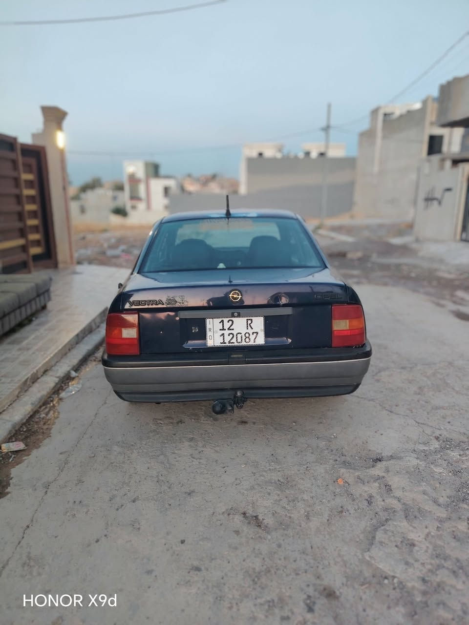 حجم ١٦ • موديل ١٩٩١ • بدون صبغ