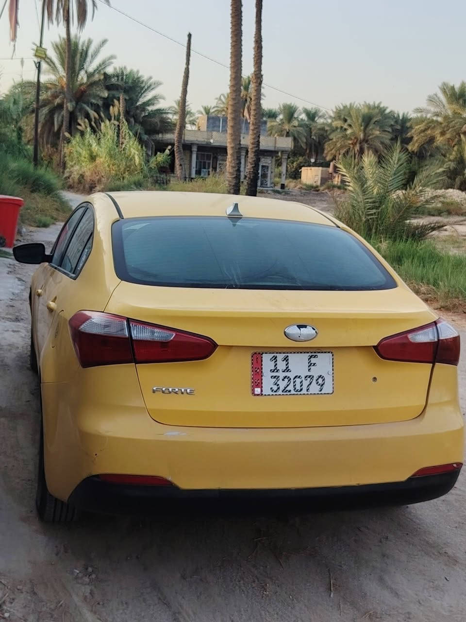السلام عليكم 
فورتي ١٤ بغداد بسمي مصفره هيئه وغرامه جاهزه مال جناي بيع أو مراوس بكياا حمل السعر ٩٠ وبيه مجال مكاني حله قرب سيطره الاثار

***********
