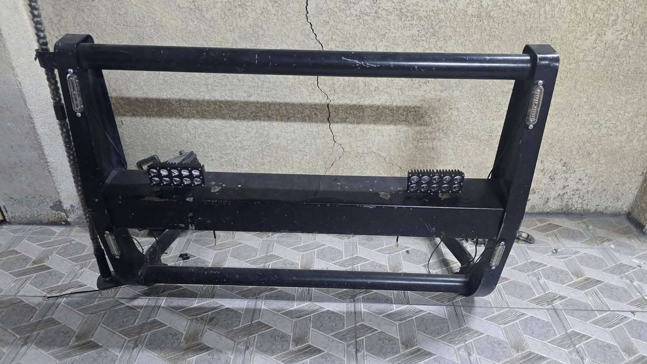 ⛔️ تصفية و الأسعار مناسبة جدا 

🔰 كابينة رام بدي طويل لون اسود جام مظلل من شركة leer مع مساطر أصلية و انارة خلفية و داخلية و منافذ تهوية جانبية 

🔰 بوكسات بدي رام كاملة مع القواعد 

🔰 درع رام ثقيل ينشد كلاسك و الشكل الجديد كامل مع ملحقاته مع اريل نشرة مفصلي تحكم عن طريق الموبايل 

🔰 دوسات رام بدي طويل و قصير ترهم 

🔰 غلاف بدي أمريكي اصلي كامل مع ملحقاته بدي طويل 

للتواصل *********** - او ماسنجر
