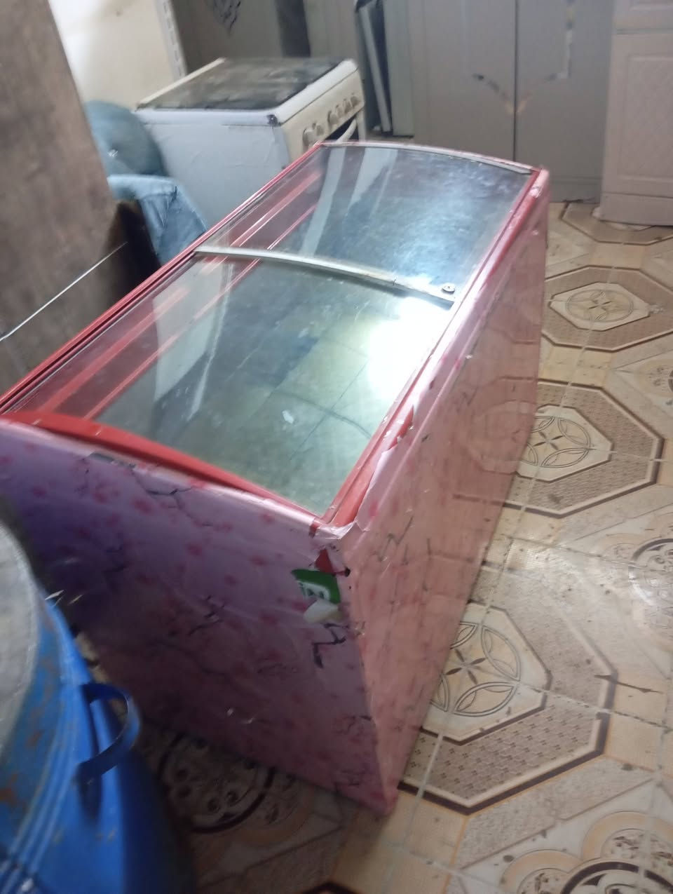 طوزخرماتو اشتري وبيع اي حاجة منزلية غرفت نوم ديوان ثلاجة مجمدة طباخ كونتر أي حاجة منزلية ***********...***********
