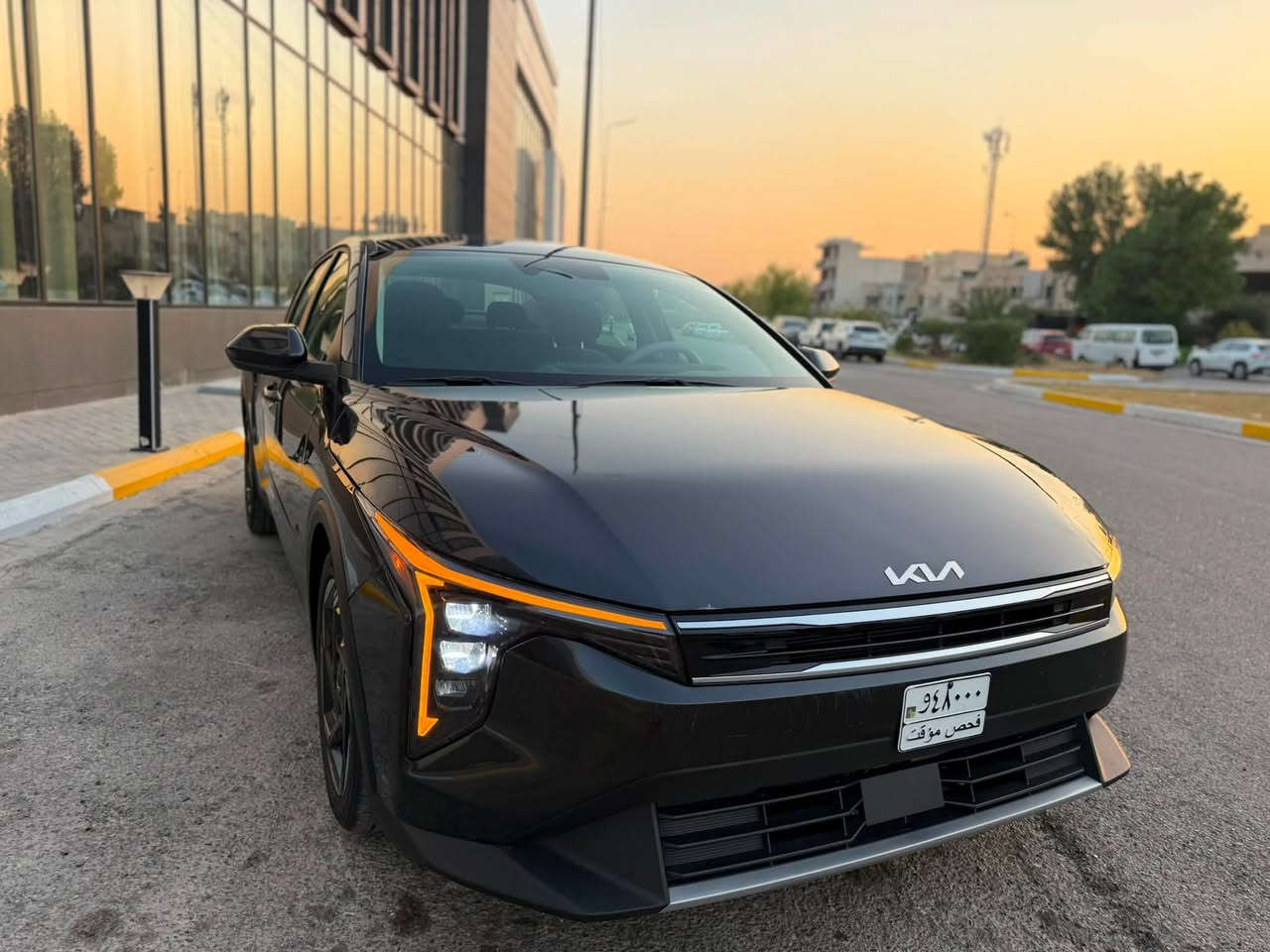 سلام عليكم 

‏2025 KIA K4, EX فقط بيع بدون مراوس بدون رقم السياره 
لون رمادي 
وارد امريكي الحادث رصعة بحافة البنيد والجاملغ الامي الايسر فقط مصلحة بارد بدون دواخل  صور الحادث من ضمن المنشور الاجزاء كله مفتوحة واجتي بسياره وجمعت 

موصفاته 
كامرة شاشة متصل كامل ردار 360 درجة
سايد بريك بصمة بك لايت لد كامل داخل رصاصي بصمة انارة ترحيب ويل الحجم الكبير الرياضي مانع انزلاق تحديد المسار درايف مود تحكمات كامله سياره ماشيه 4000 ميل بعده جديده دخول جديد رقم منفيست باسمي تترقم جميع المحافظات عدا اقليم كردستان 
صور الحادث ضمن المنشور 
للتفاصيل اكثر ***********
