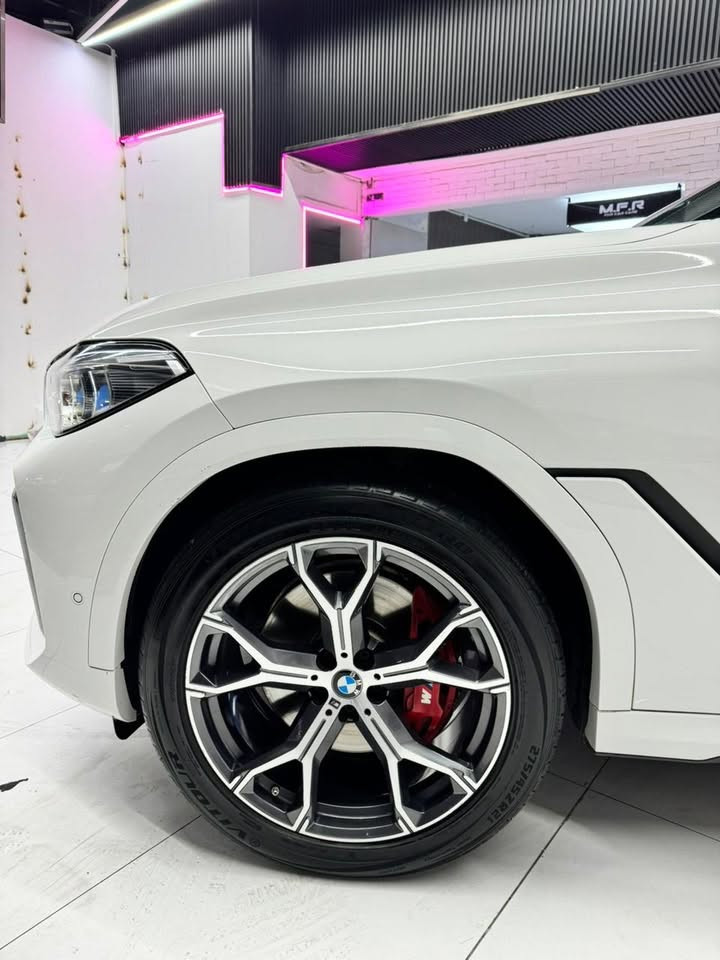 بي ام دبليو X6 40i  Tun turbo
خليجي وكالة العروش  ماشيه 94الف KM

موديل :2021

خليجي وكالة العروش مكفول كفالة عامة

رقم اربيل  وباج تضليل

مواصفات السيارة

بنوراما 

حساسات

رادارات

انضمات قيادة بيها ( sport - sport plus - comfort - comfort plus - eco - eco pro)

لايتات ليزر

 بردات

داخل احمر بلادي

انارات داخلية متعدد الالوان

كير كرستال

كشنات جلد و كهربائي و تدفئة و ميموري 

 رادار امامي سياقه ذاتيه 

شاشات خلفيه

 داتاشو عرض على الجامه الاماميه

ابواب شفط

خمس كامرات

 قماره روز

 شاحن وايرليس 

بصمه تاب

السعر 51.500

مكان السيارة: بغداد

للاستفسار الاتصال على
 ***********
