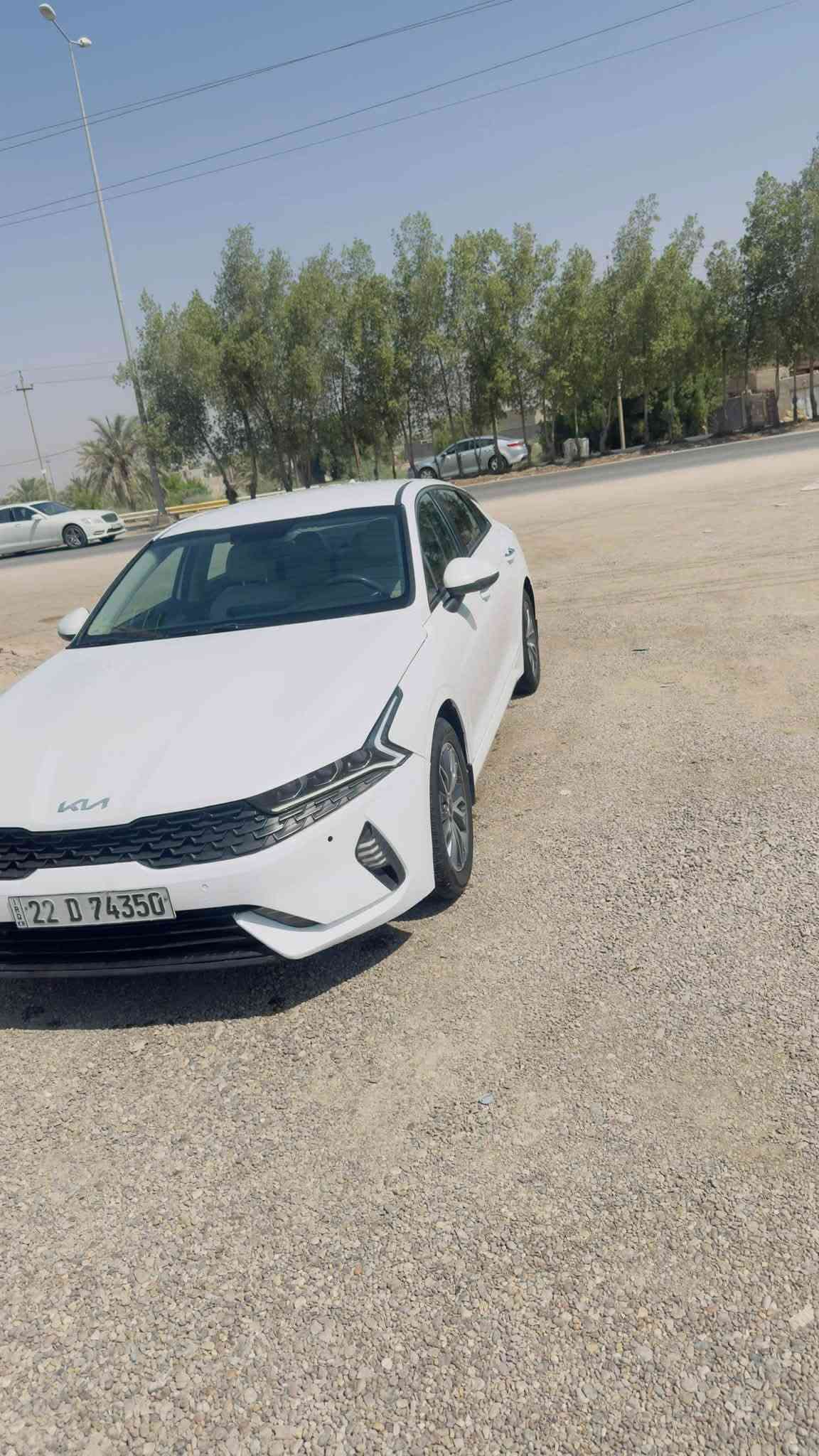 سلام وعليكم كي فايف موديل 22خليجي بيه جاملغ صفحت سكن ومسوينه سعر سياره 165وبيه مجال مكانه البصره الدير ***********
