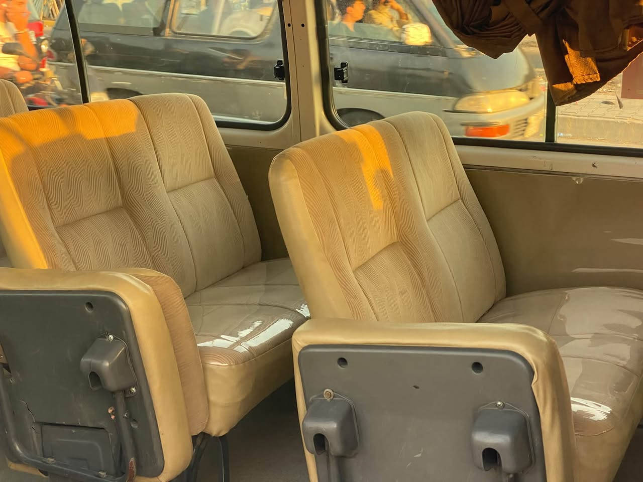 نيسان • مديل ٢٠١٣ • مجال قليل