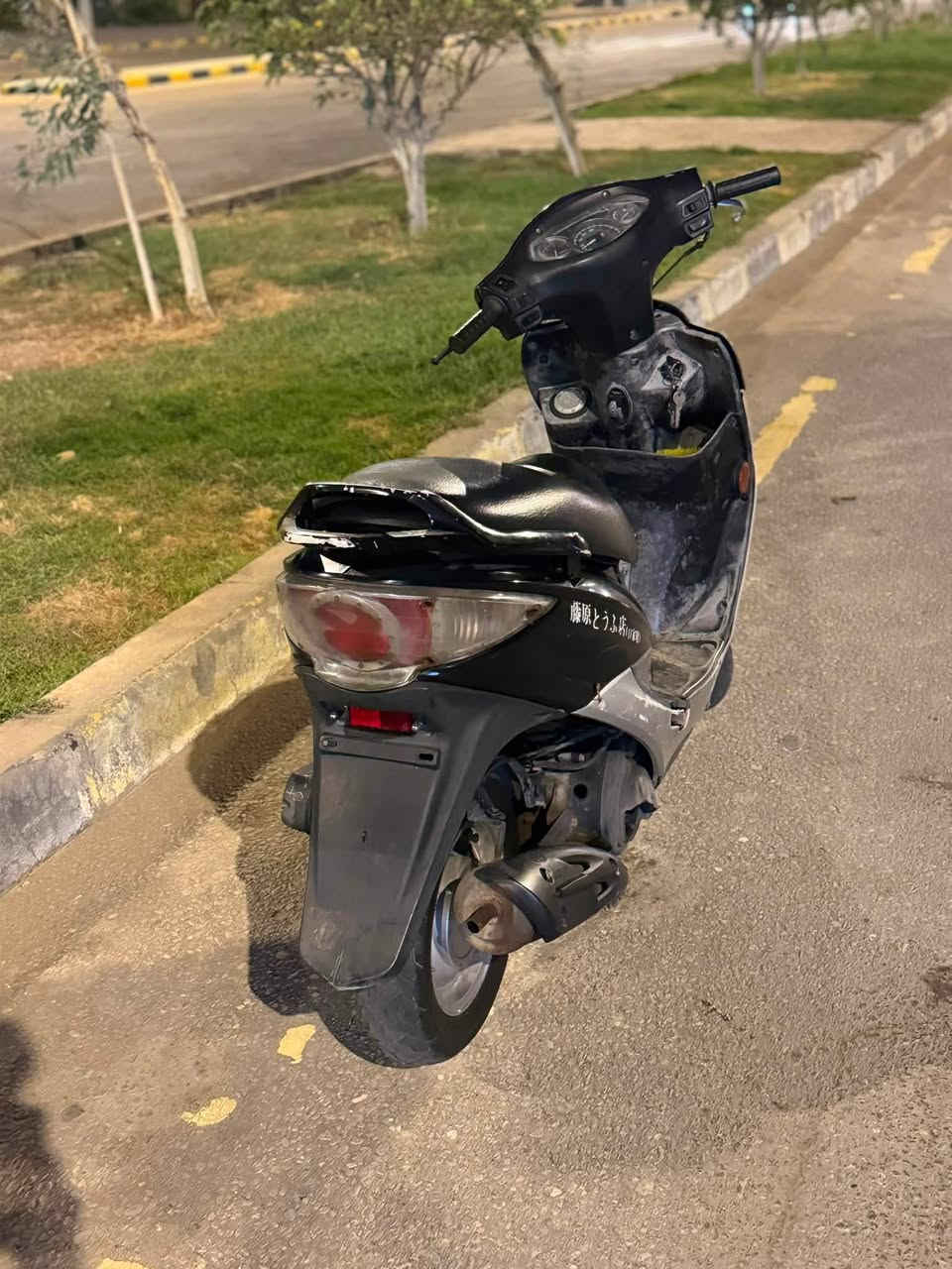 دراجه كامكو g4 معدل وشلعه كلشي شغال نقرا سلف مفتوحه فتح نضيف السعر 400 وبيه مجال للشراي ***********
