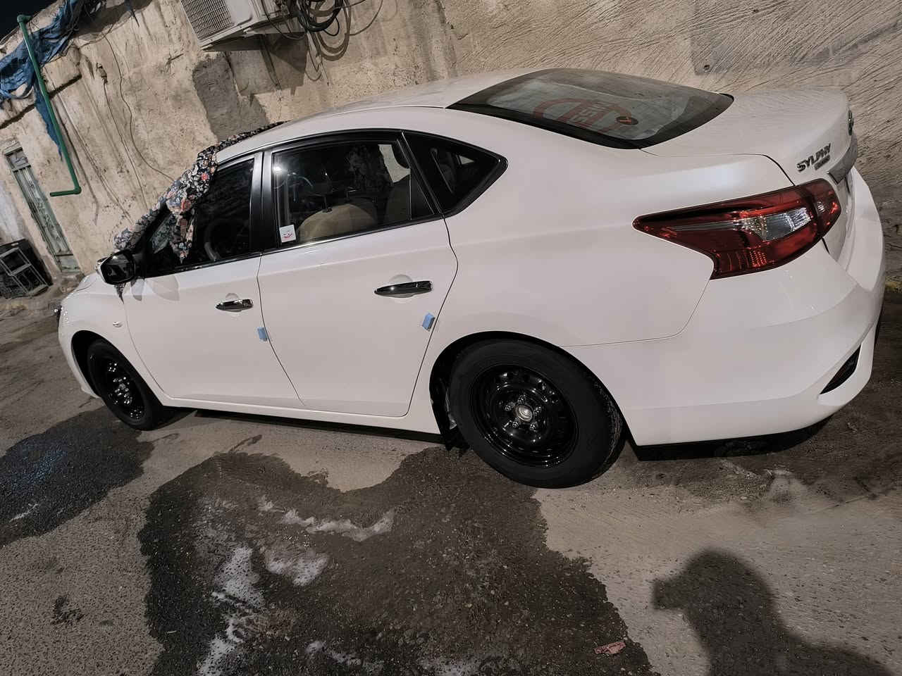نيسان سنترا وارد خليجي ...
ماشيه 7 الف زيرو بعدهه مصايره 7 الف 
ملاحظه ✅ رقم بغداد فحص مؤقت مال معرض مو اربيل بغداد هاي ملاحظه ✅ الرقم عليك اتريد ارقمك اتصير ابأسمك تكاليف الرقم مليونين 
اتريد انت اترقم ابراحتك حر اوديك للمعرض .... 
جماعت البياعه شرايه لاتوصولوني وتكسرون ابحلال الوادم 
كفاله عامه .... احله من الصور 
او وارد خليجي تبريد ثلج 🥶🥶🥶
او معروفه مواصفاتهه محاجه اذكرهم .... 
قفل قفل ... 125 $ مال جناي والله سياره بلكارتون ريحه الشركه بيهه 
ملاحظه ✅ السياره مغلفه ارضيه جلد كشنات جلد متعوب عليهه كلش .. 
هذه الرقم شغال والصفحه شغاله ... 
هماتين بعد اكو ملاحظه ✅ مخليلهه اسبير هماتين مني ... ومجنبزهه السياره فول 
الرقم ... ***********
