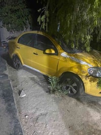 افيو امريكي مكينه 2000 موديل 2009  صدر وحداديه جدد تايرات جدد ضفيره جد...