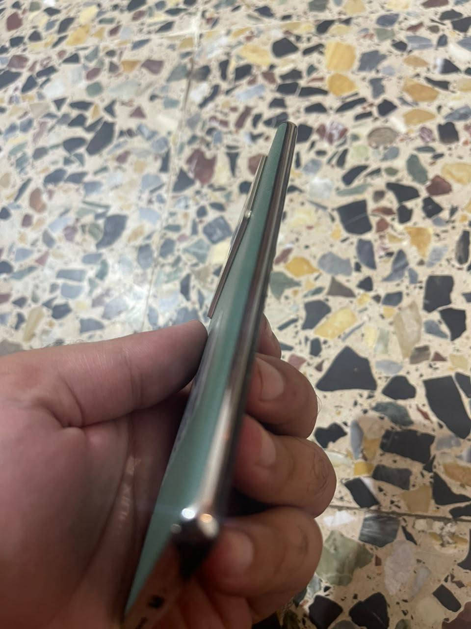 السلام اعليكم اخوان انفنكس نوت ٤٠ برو بلاس  5g الجهاز جديد شخط ما بي  ذاكره ٢٥٦ عشوائيه ٢٤ الجهاز مكفول نضافه ٩٩ جهاز كلش نضيف  بدون ملحقات فقط شاحنه اصليه ١٠٠ واط 
بغداد المحموديه او السيديه 
البيع او مراوس 
***********
