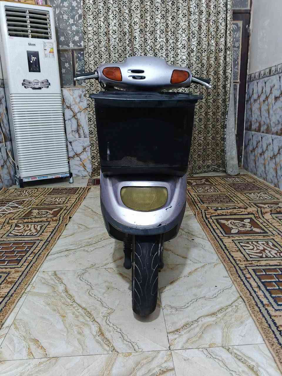السلام عليكم دراجه منغولي للبيع دراجه ما مفتوحه دراجه بلاديه كفراتها مكينه بلاديه كله بلاديه كهربائياته كله شغاله سلف هندر شاير هورن السعر.550مكان كربلاء حي نضال يم مستوصف الاتصال على رقم ***********
