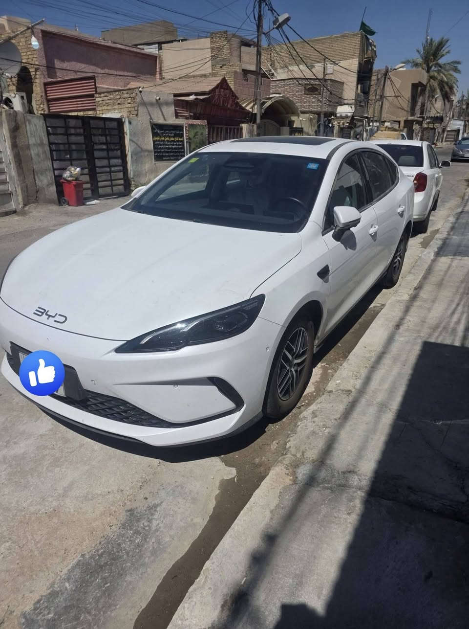 سلام عليكم ... BYD الفول 13 كاميرا للبيع ماشية 15 ألف مكفوله من الحادث . السعر 22 مليون و 250 بيهة مجال بسيط الاستفسار الاتصال على الرقم ***********
