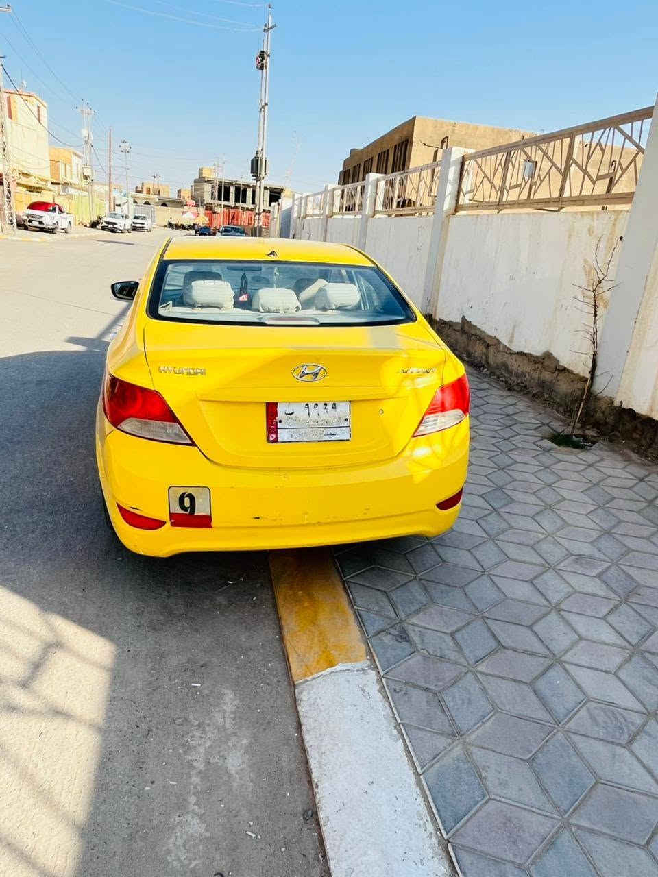 سلام عليكم هونداي اكسنت خليجي موديل 2013 السياره جاهزا اي نقص ما بيه فول مواصفات َما عدا البصمه رقم نجف بسمي مكان السياره دوانيه للتواصل على الرقم ***********  ***********
