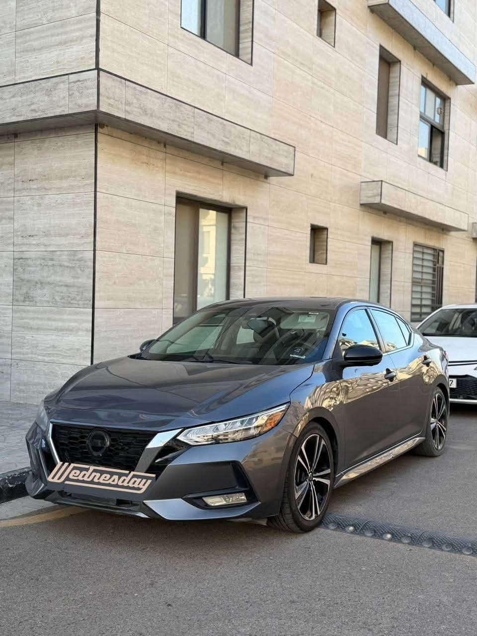 Nissan sentra 2020 SR

نيسان سنترا 2020 فئة SR
المحرك 2000

اعلى مواصفات بالسنترا 
فتحة سقف
ماشية 58 الف 
رقم بغداد بأسمي

حادث السيارة جاملغ امامي عكس السايق والبنيد وباب عكس السايق صبغ والباب الورا بيهة كلير من امريكا 

صور الحادث موجودة

السيارة كلش نظيفة گير ومحرك مكفولات من كلشي
المكان بغداد 
الرقم ***********
