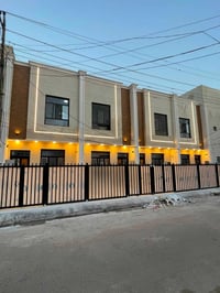حي الجهاد الشارقه • ١٥٠م • ٤ غرف