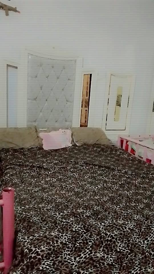 غرفة نوم • مستعجل • مستعمله