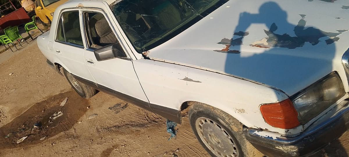 سلام عليكم من رخصه الادمن المحترم 
مرسيدس 300
محرك وكير بطه 
رقم مثنى الماني صاحبها الشرعي بالناصريه بالرفاعي ماواصله أتعهد سرقه وطلب عشائري 
مكان السياره كربلاء 
السعر 20 وبيها مجال 
***********
