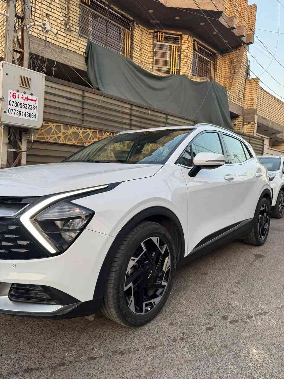 سلام عليكم سبورتج موديل 2023 خليجي مكينه 2000 دوش السياره جديده كلش السياره استعمال قليل ماشيه 16 الف فقط يعني مماشيه مواصفات تبريد قطعتين بصمه تشغيل عن بعد مري شفط اشاير بالمري رادار ترحيب مثبت سرعه وباقي المواصفات السياره كفاله عامه حتا دعاميات مالته بلاديه بيه فقط بارد كد شبر بالجاملغ الخلفي فقط مكاني بغداد السعر 206 وهذا رقمي ***********

