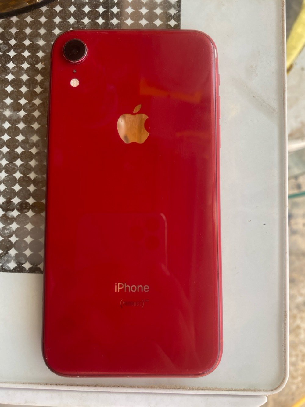 السلام عليكم مبايل ايفون xr نضيف معلايه بطاريه ومشكله بسيطه بل خط تصلح ذاكره
128 لون احمر سعره130و بي مجال
خطين سيم كارت SIM
شنو نسبة البطارية بالضبط؟ وهل البطارية أصلية لو متبدلة؟: 
معلايه 100
مشكلة الخط شنو تفاصيلها بالضبط: ما يقرأ سيم، لو يفصل، لو بس يحتاج تصليح بسيط؟: 
مشكله بل باب الخط 
وين موقعك حتى إذا واحد يريد يشوف الجهاز أو يستلمه بشكل مباشر؟: 
نجف حي العسكري مدارس شارع الادله الجنائيه  يم انشائيه سيد طارق بصفه محل زيد للاراكيل  اني موجود بي