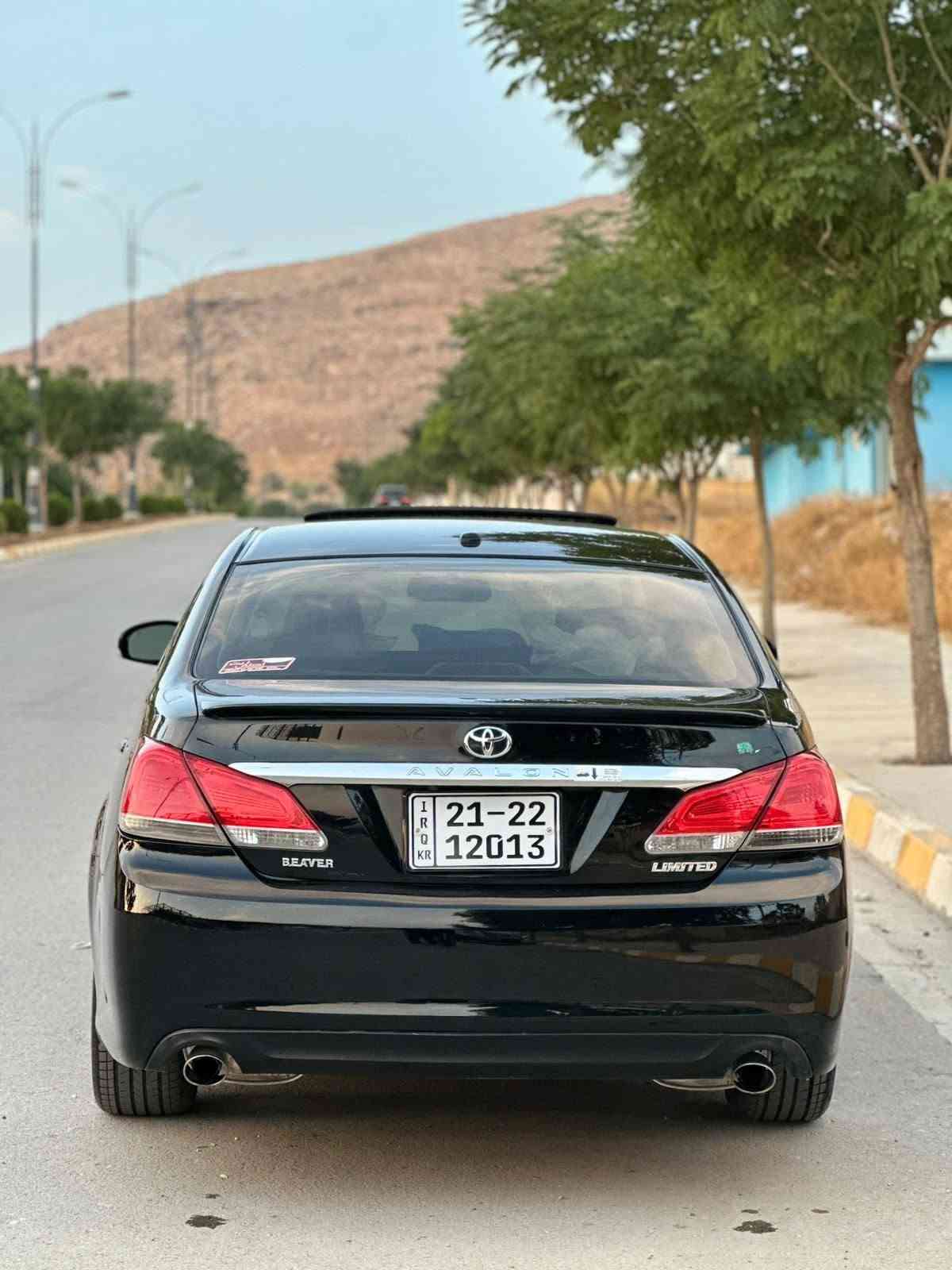 افالون • ٢٠١١ • امريكي