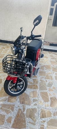 موطور شحن • بطاريات جداد • مجال بسيط