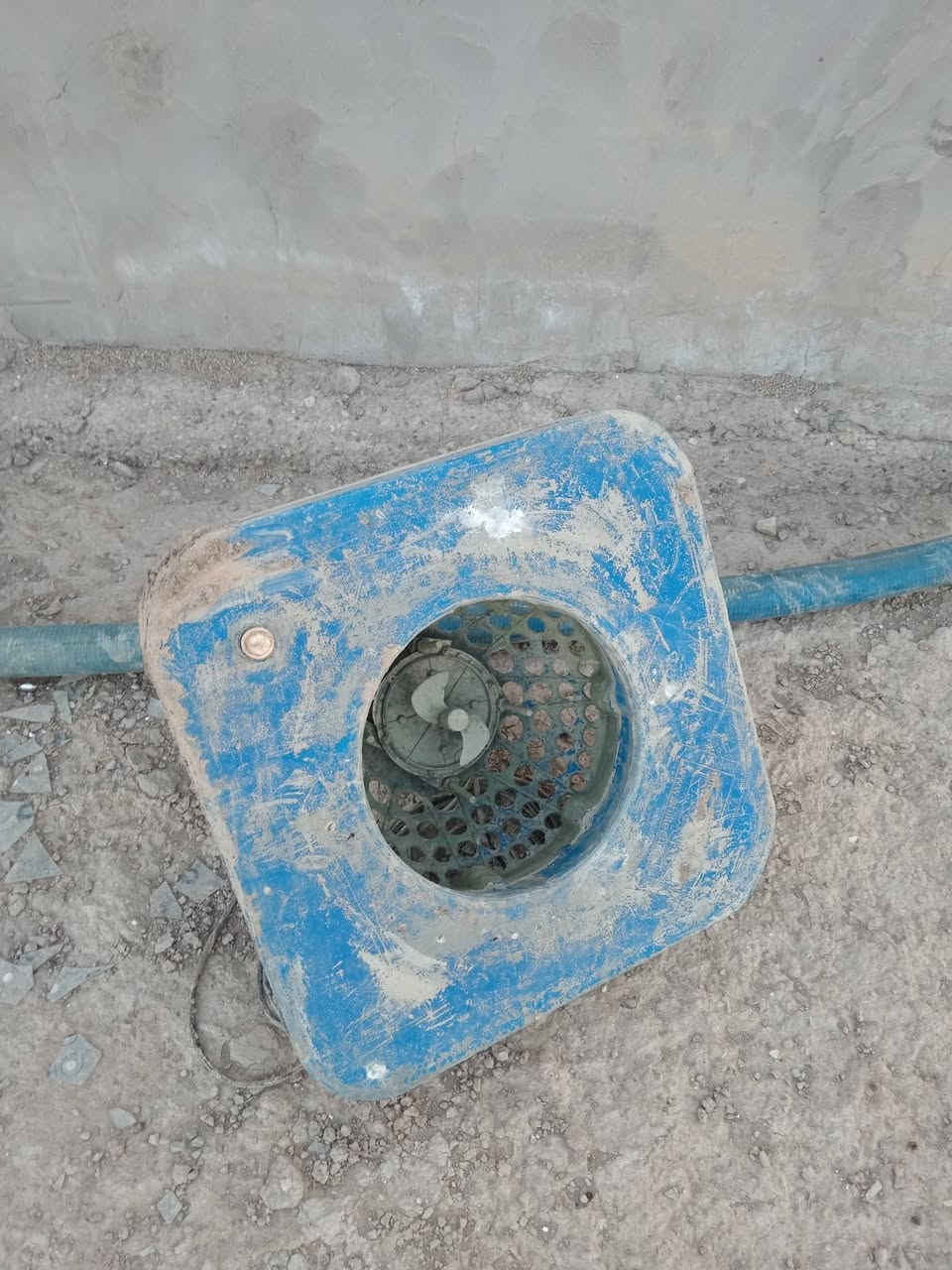 غطاس ابو٣ • غطاس ابو٤ • نافورة