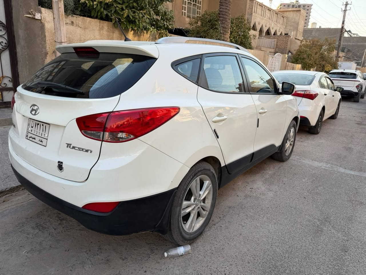 توسان خليجية موديل ١٢ خليجية بيه قطعه صبغ بس بنيدصبغ بدون دواخل السعر ١٢٥مكان بغداد سيديه *********** ماشيه ١٠٠مكينه ٢٤٠٠دوش بغداد, العراق
