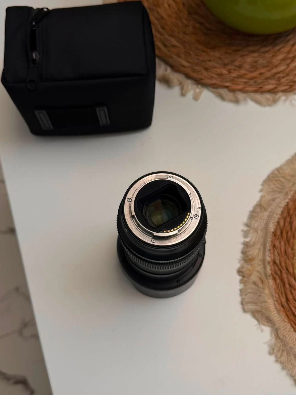 عدسة sigma 28-70 فتحة عدسة 2.8 نظافتها ٩٠ بالميه مابيها اي عيب . 

تواصل على الرقم ***********
