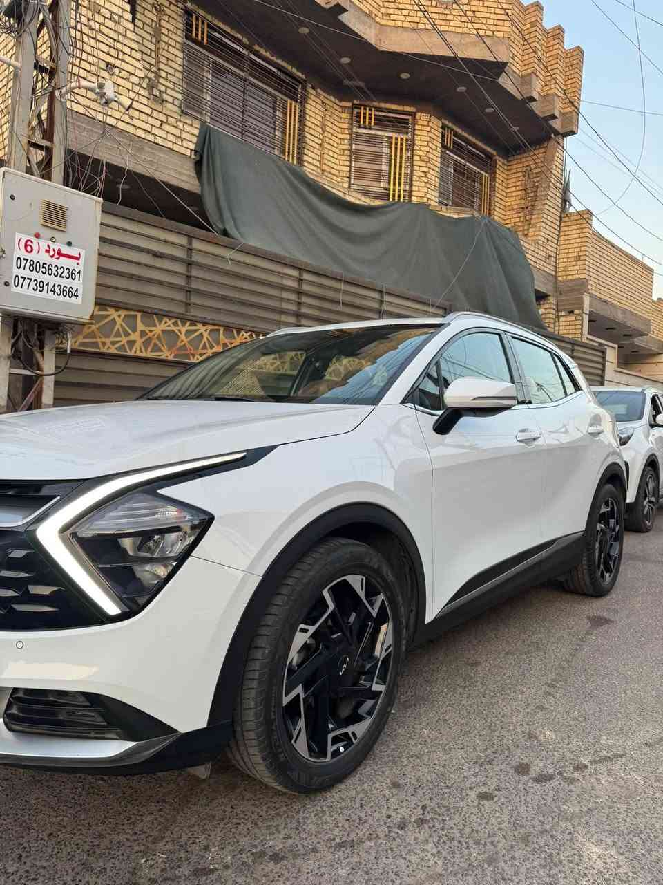 سلام عليكم سبورتج موديل 2023 خليجي مكينه 2000 دوش السياره جديده كلش السياره استعمال قليل ماشيه 16 الف فقط يعني مماشيه مواصفات تبريد قطعتين بصمه تشغيل عن بعد مري شفط اشاير بالمري رادار ترحيب مثبت سرعه وباقي المواصفات السياره كفاله عامه حتا دعاميات مالته بلاديه بيه فقط بارد كد شبر بالجاملغ الخلفي فقط مكاني بغداد السعر 206 وهذا رقمي ***********
